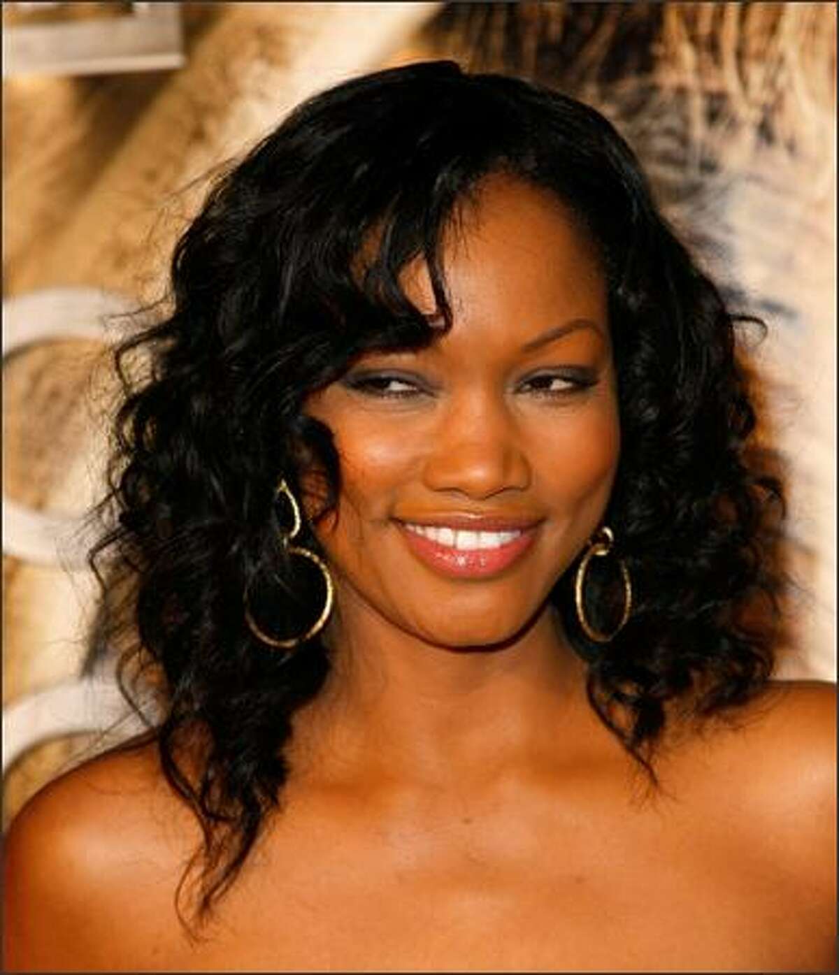 Actress Garcelle Beauvais arrives at the premiere of "10,000 B.C."