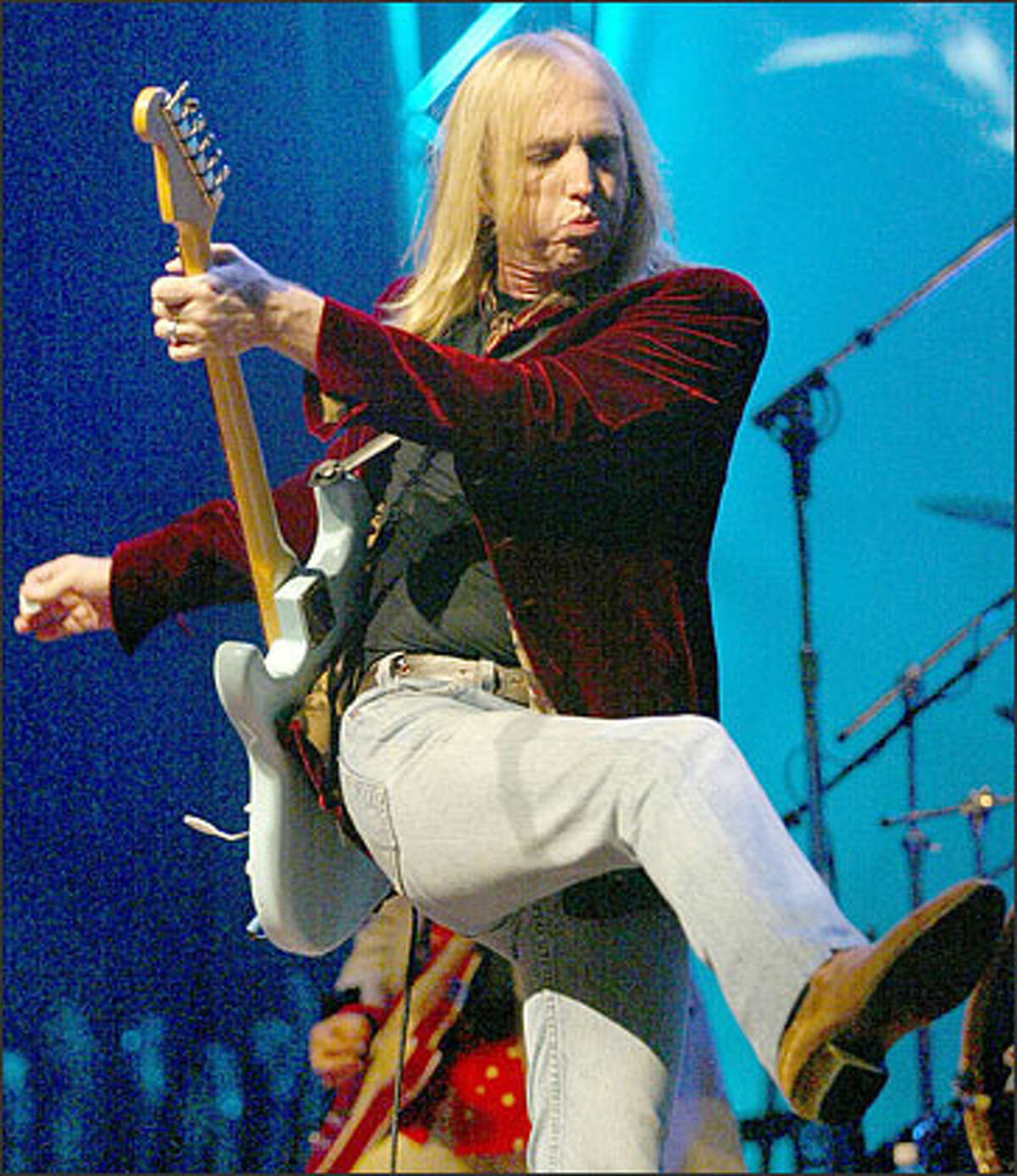 Tom Petty and the Heartbreakers perform at the Tacoma Dome Saturday night as part of the "Last DJ Tour" concert.