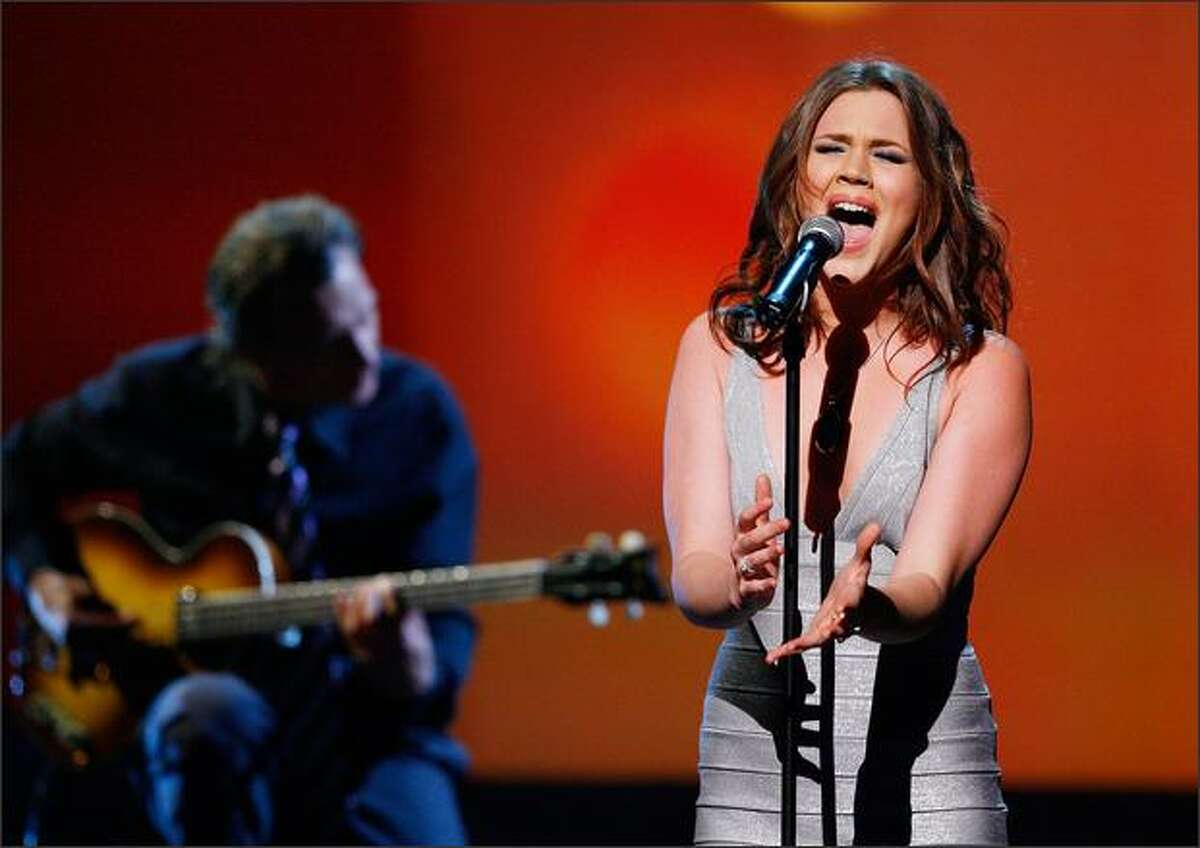 Singer Joss Stone performs onstage during the 19th Annual GLAAD Media Awards on April 26, 2008 at the Kodak Theatre in Hollywood, California.