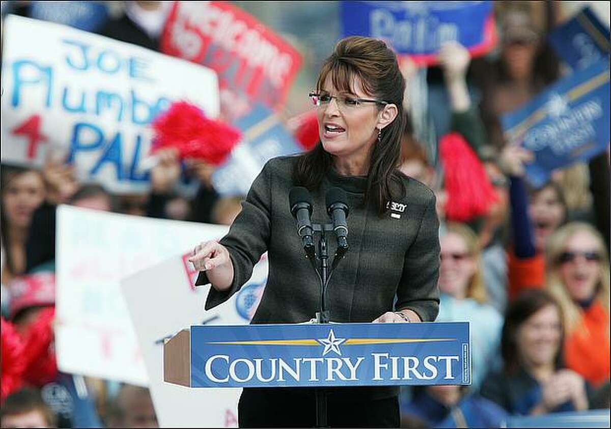 Sarah Palin's shiny sweater not a good choice