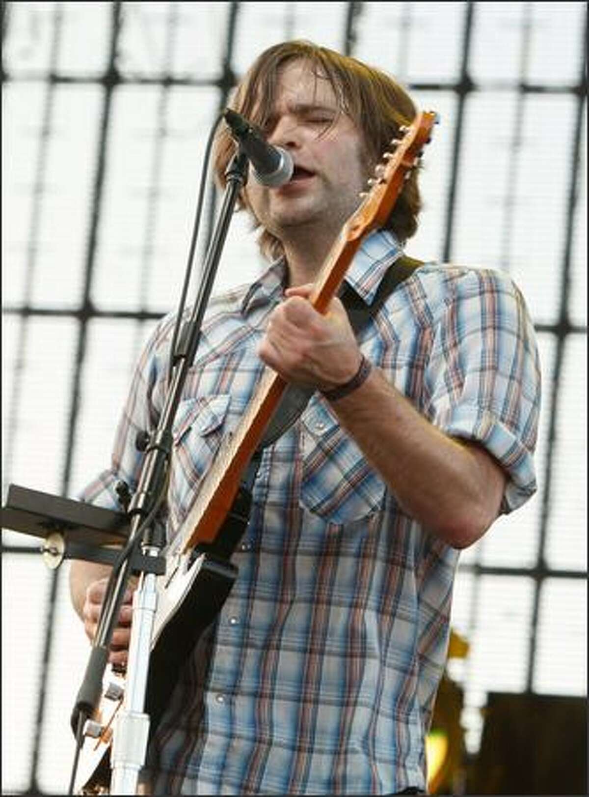 INDIO, CA - APRIL 26: Musician Ben Gibbard from the band Death Cab for Cutie performs during day 2 of the Coachella Valley Music And Arts Festival held at the Empire Polo Field on April 26, 2008 in Indio, California.