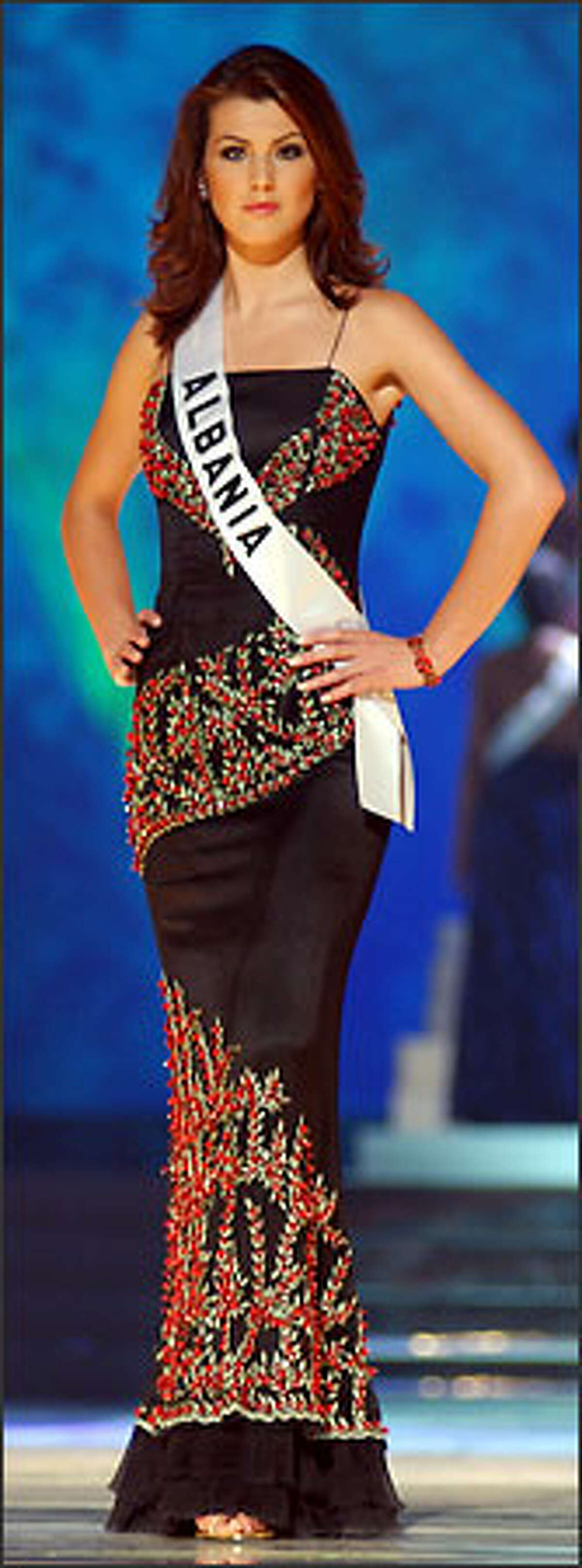 miss universe 2003 evening gown