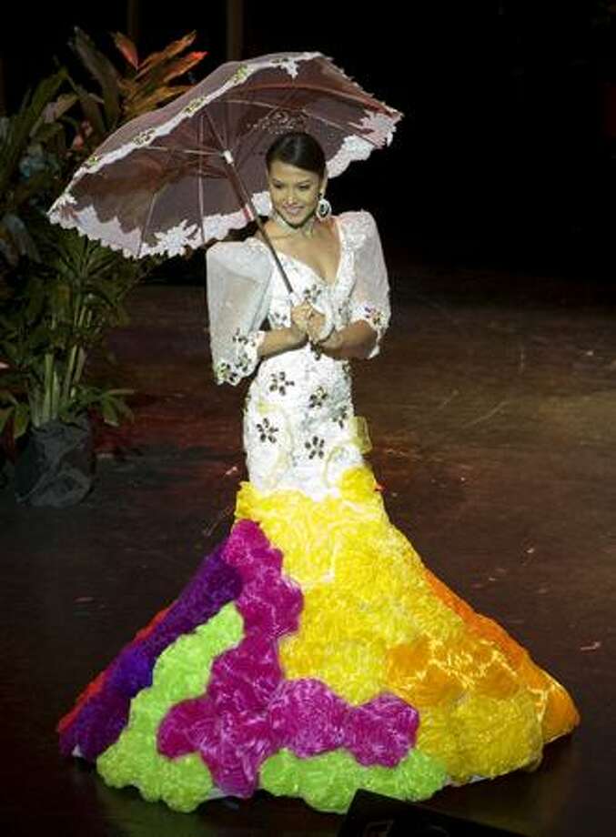 Miss Universe 2009: National costumes - seattlepi.com