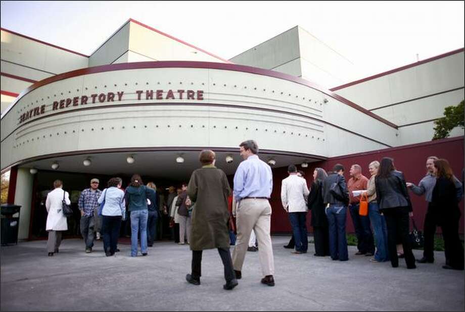 Seattle theater groups struggle to raise money