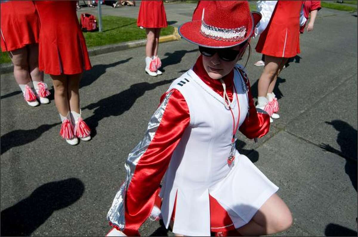 norwegian-constitution-day-parade-5-17-2009