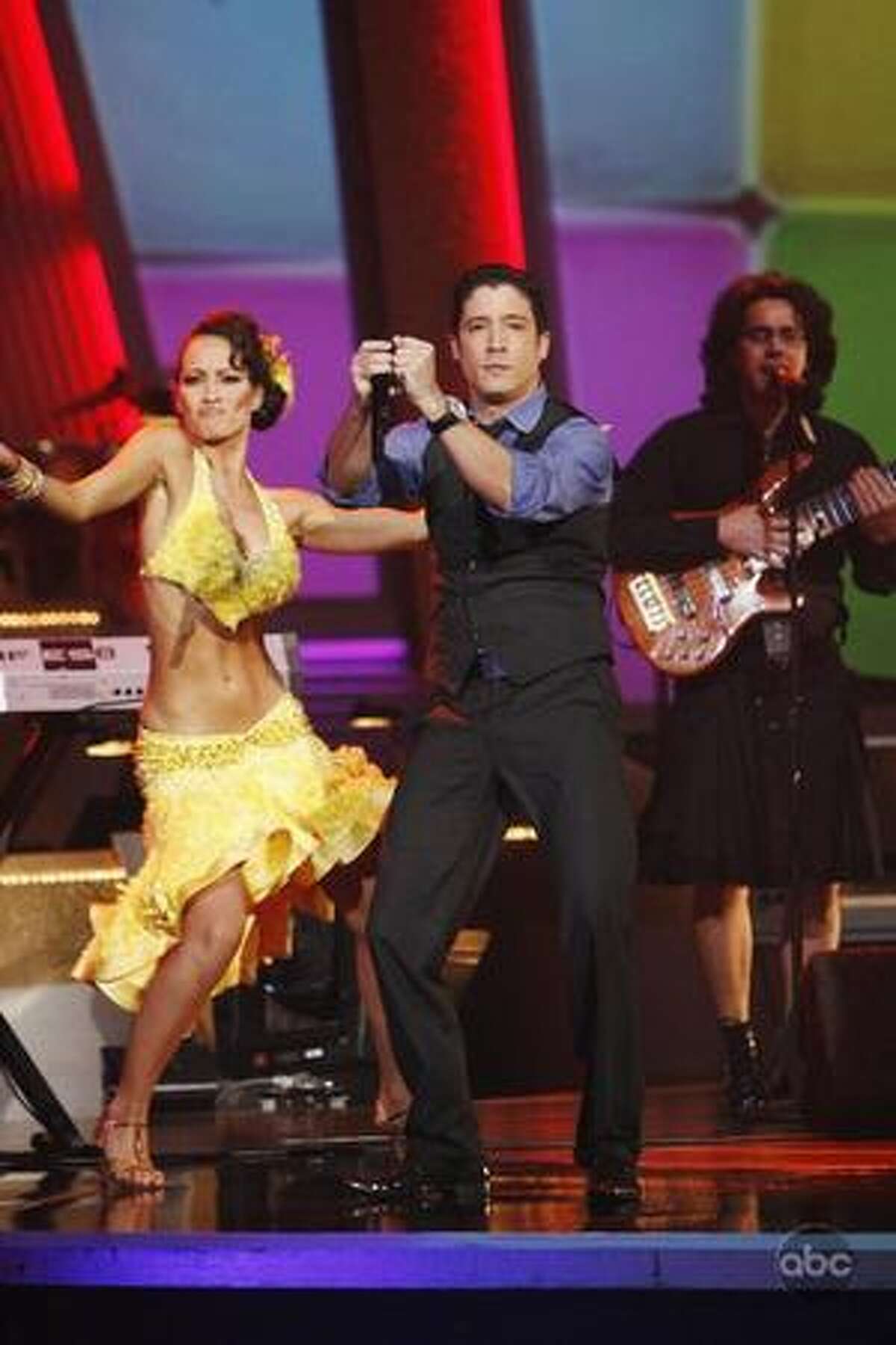 Cuban superstars Tiempo Libre took to the stage to performing "Tu Conga Bach."