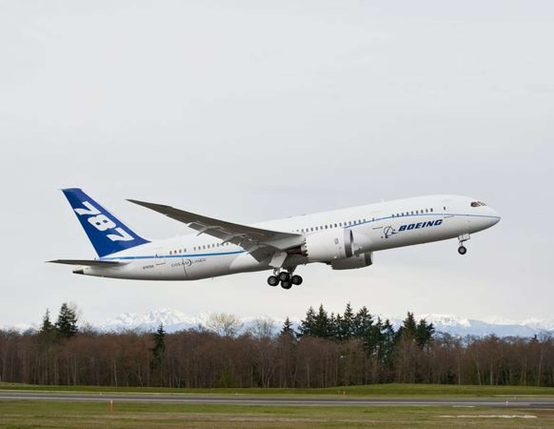 Boeing donating 787 Dreamliner to Museum of Flight