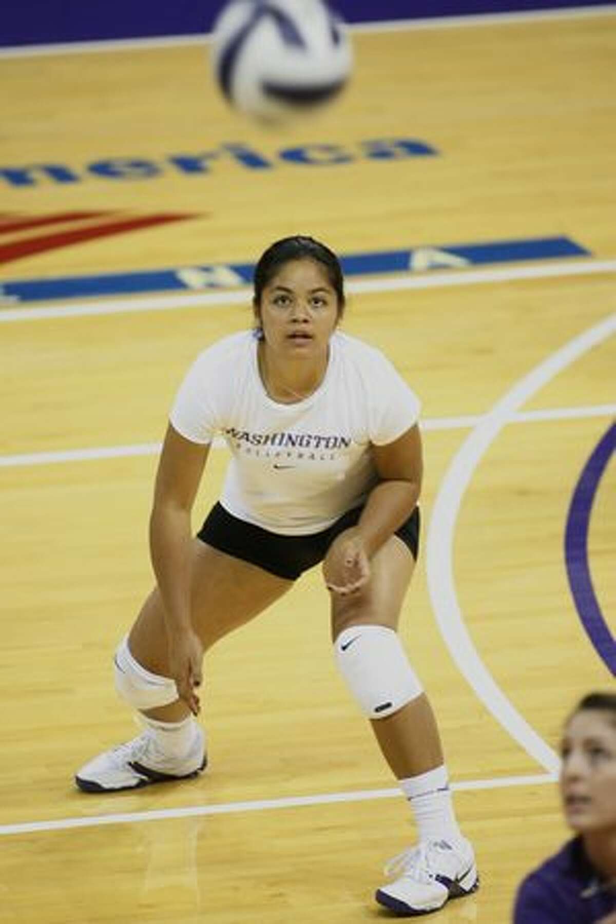 Tamari Miayshiro tracks the ball during practice. UW Volleyball team practice at Hec Ed. Wednesday, September 24, 2008 Seattle. Photograph by Grant M. Haller/Seattle Post-Intelligencer