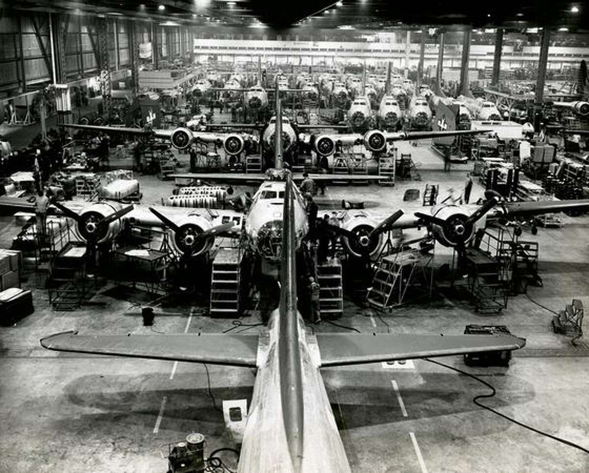 In history: Sea-Tac Airport was once home to model of plane that ...