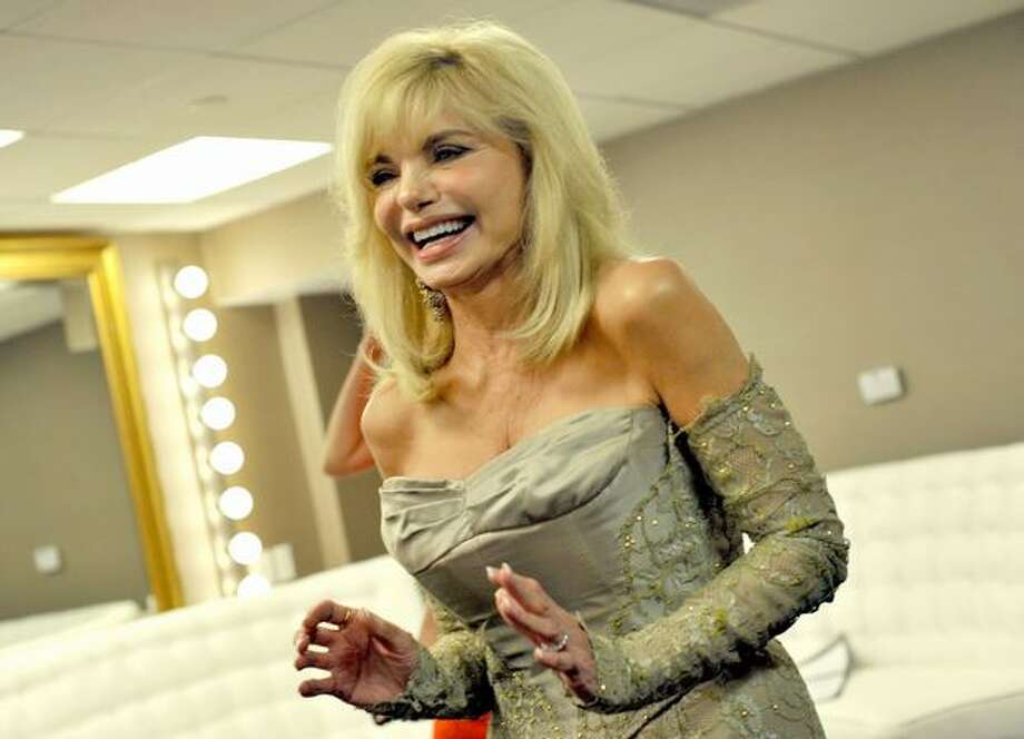 burt reynolds Loni Anderson youtube