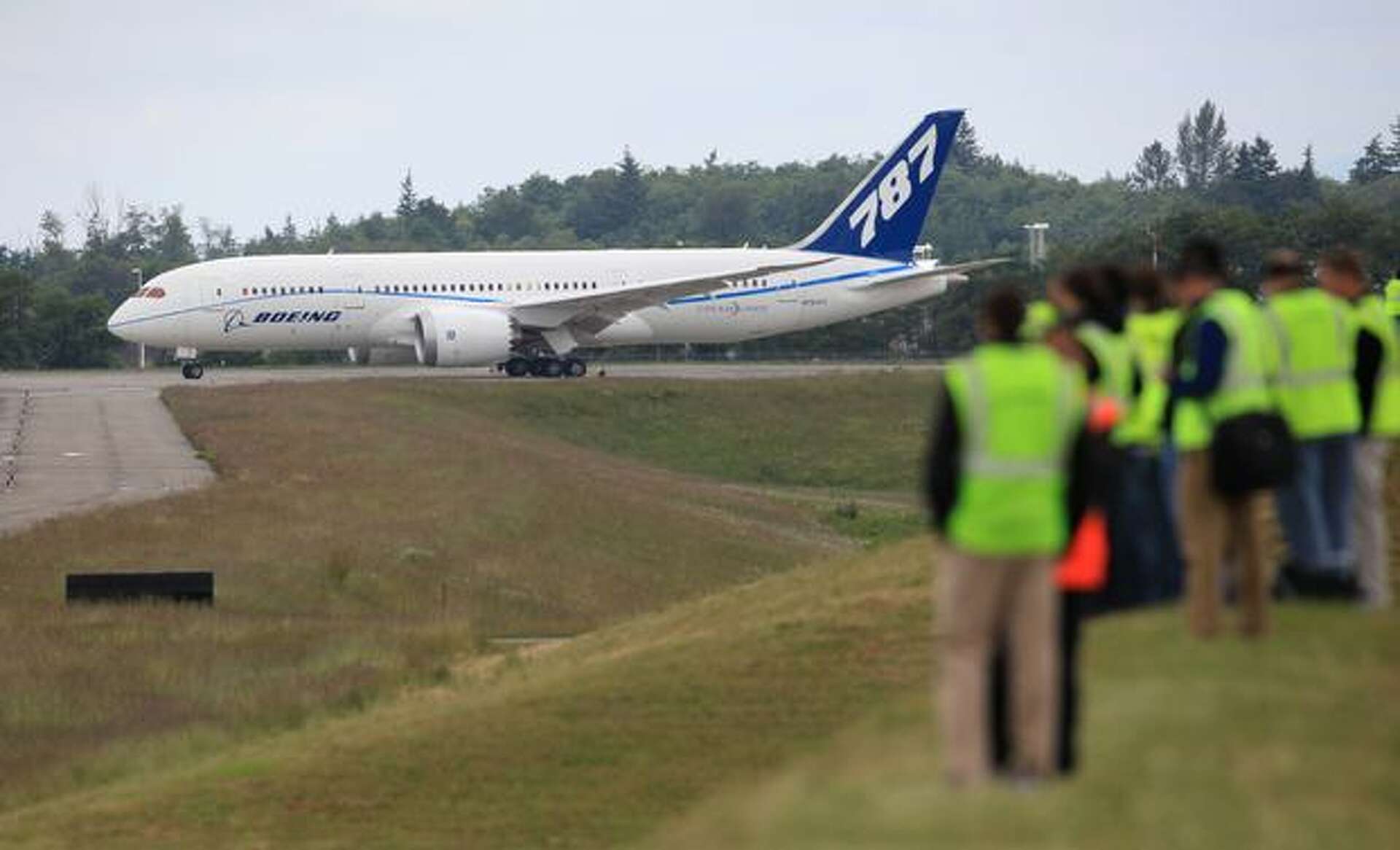 Boeing 787 sets two world records