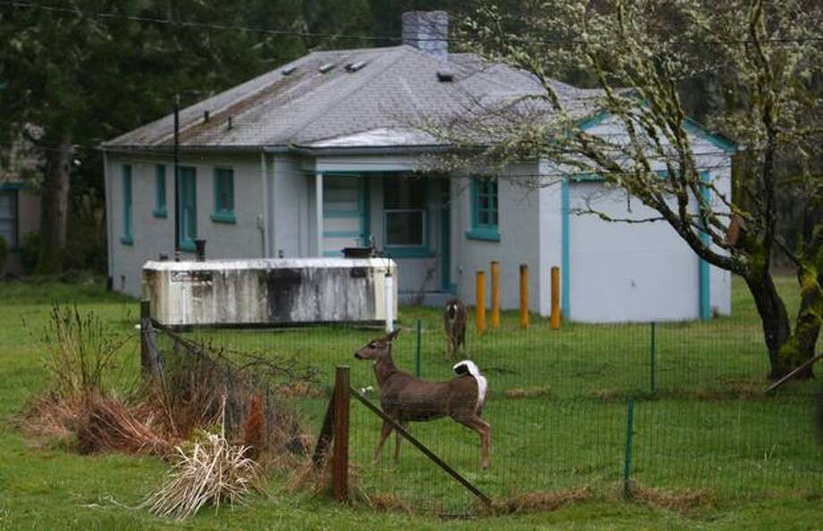 Closing ceremony, tour of McNeil Island prison