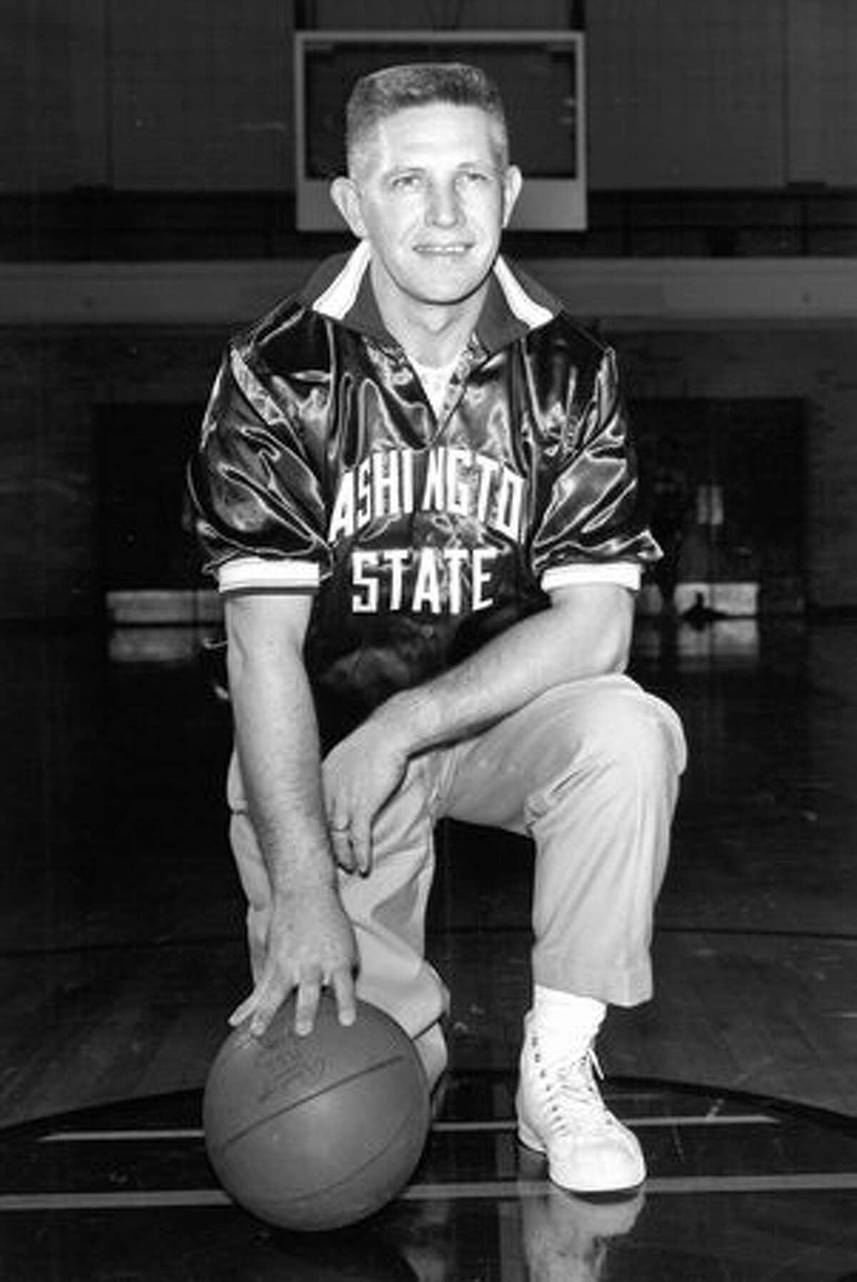 Legendary Washington basketball coach Marv Harshman dead at 95