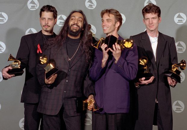 Spoonman Stunned By Death Of Soundgarden S Chris Cornell Seattlepi Com