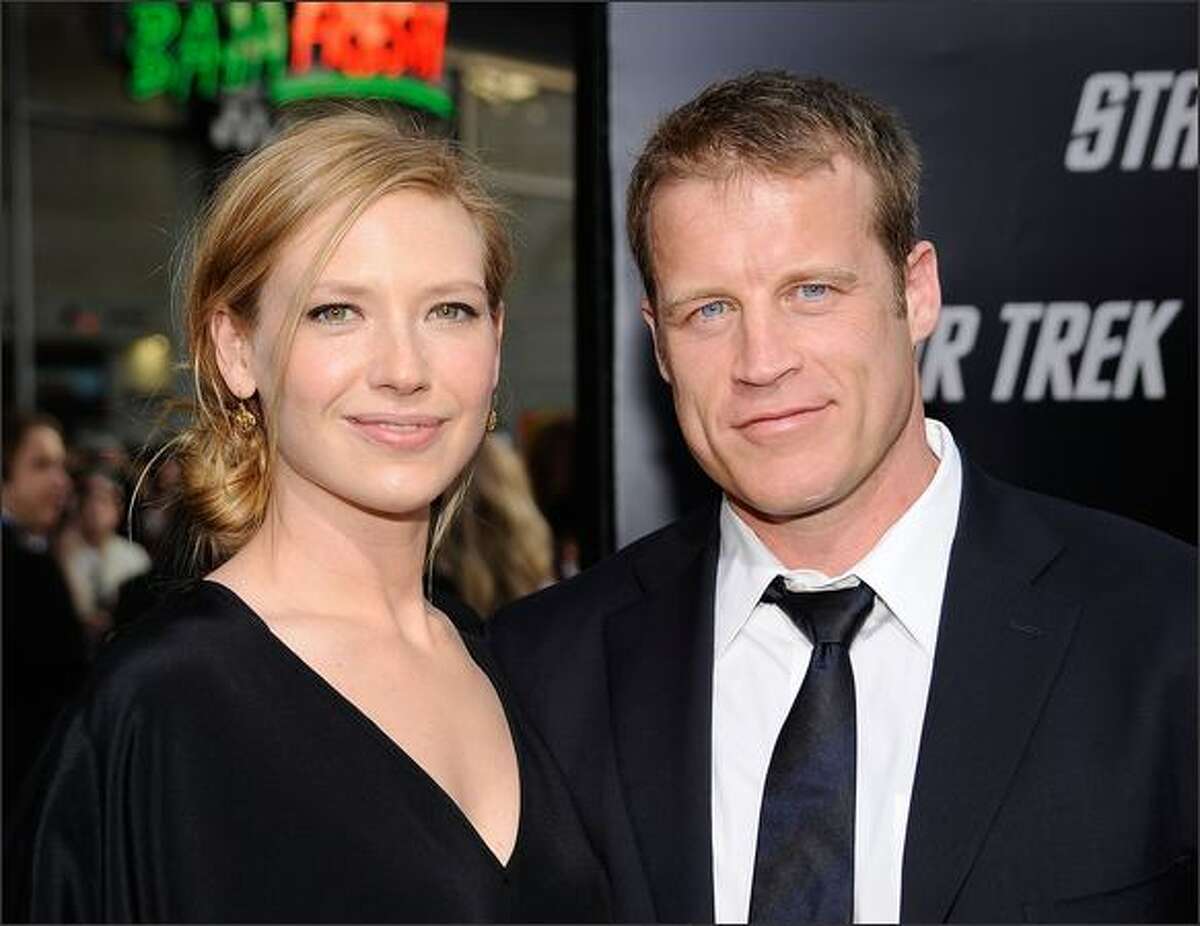 Actors Anna Torv and Mark Valley arrives at the premiere of Paramount's "Star Trek" at Grauman's Chinese Theatre, Hollywood, California.