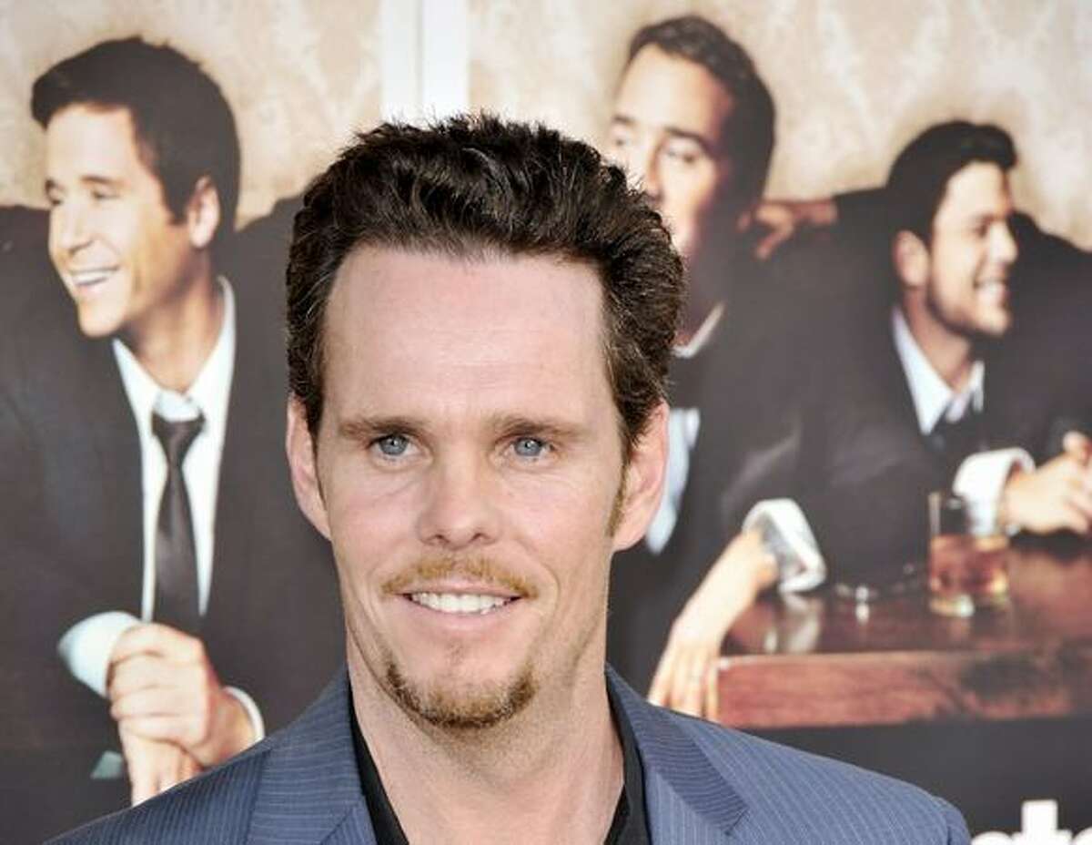 Actor Kevin Dillon arrives at the premiere of HBO's "Entourage" - Season 6 at the Paramount Theater in Los Angeles, California.
