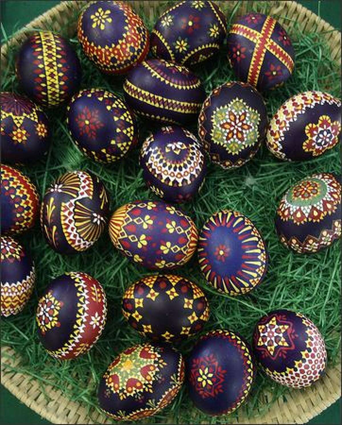 german hand painted eggs