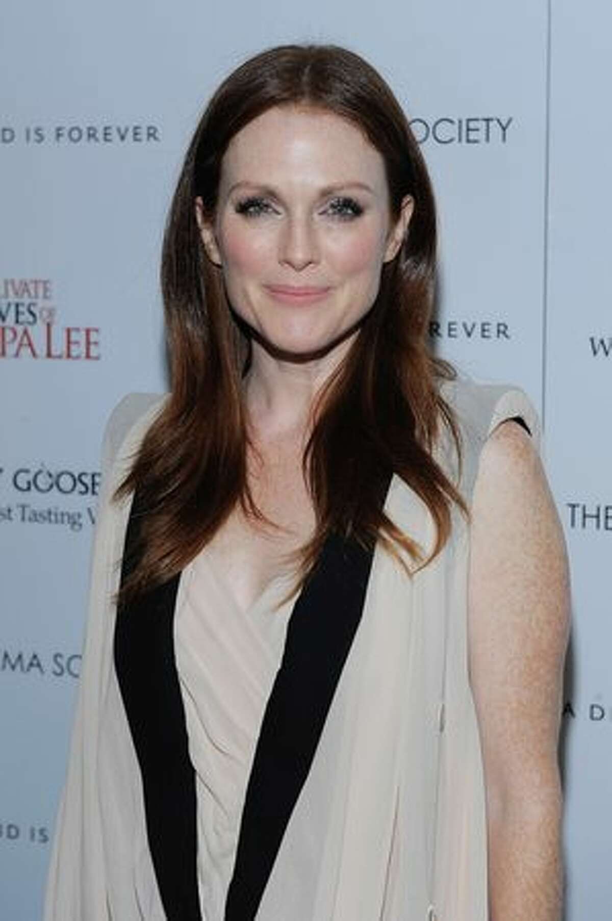 Actress Julianne Moore attends The Cinema Society & A Diamond is Forever screening of "The Private Lives of Pippa Lee" at AMC Loews 19th Street in New York City.