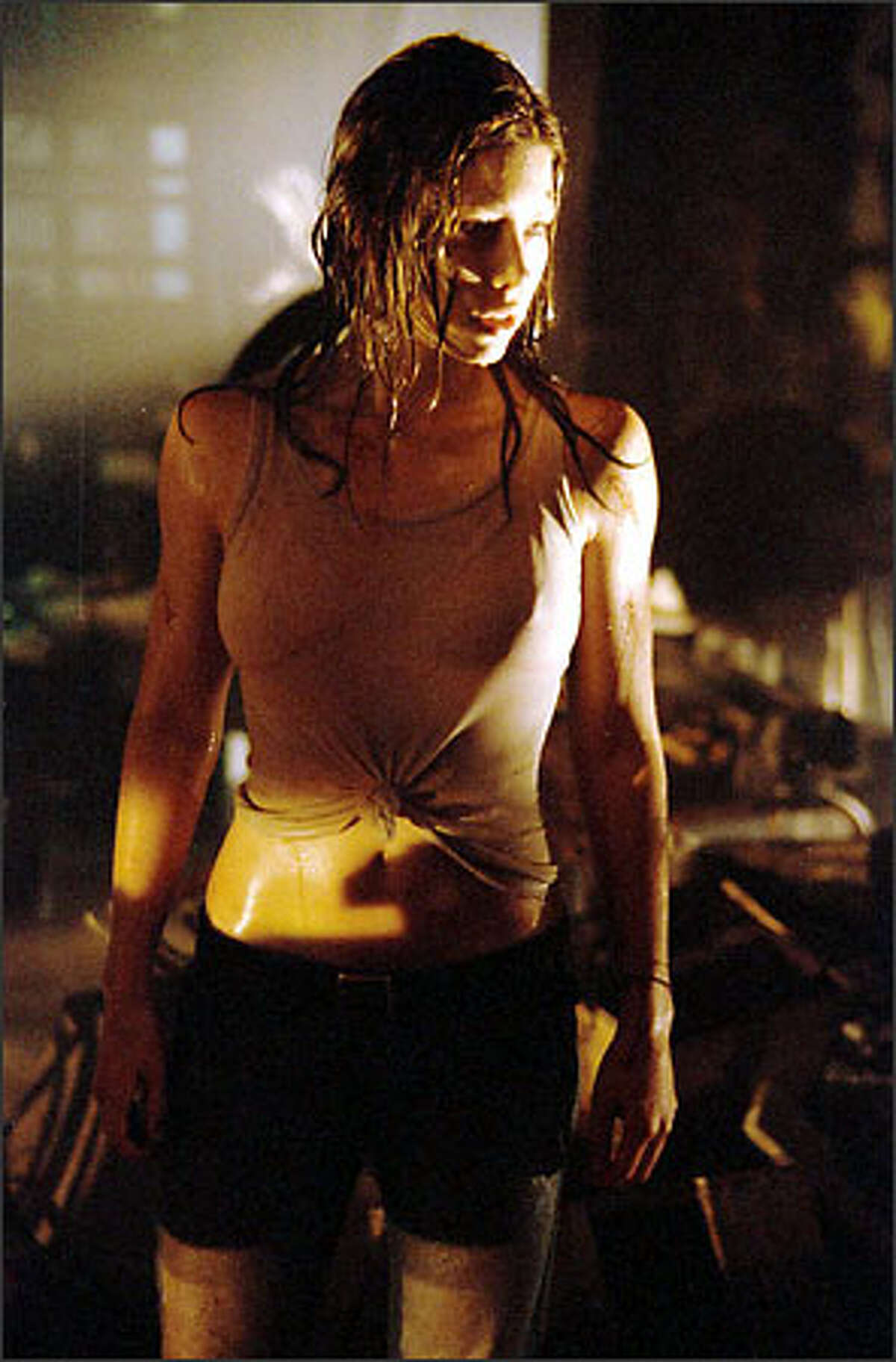 Jessica Biel Massacre A La Tronconneuse Texas Chainsaw Massacre