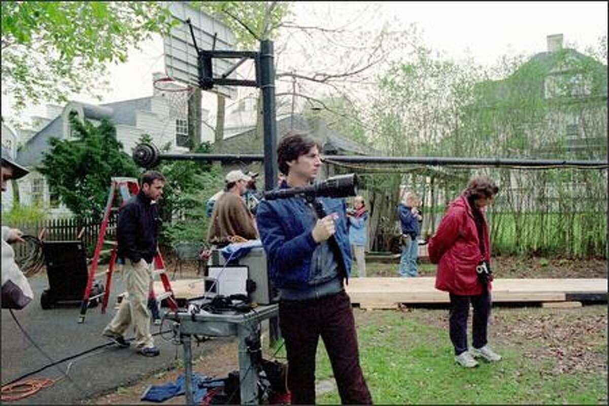 Director Zach Braff, who also plays the lead role of Andrew "Large" Largeman, is seen on the set. Braff, who plays Dr. John "J.D." Dorian on the NBC-TV series "Scrubs," also wrote the screenplay for "Garden State."