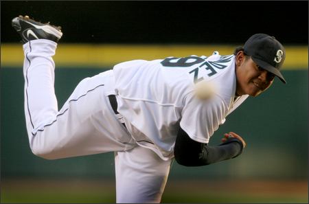 Seattle Mariners pitcher Felix Hernandez is greeted by teammates after he  threw a perfect baseball game against the Tampa Bay Rays, Wednesday, Aug.  15, 2012, in Seattle. (AP Photo/Ted S. Warren Stock