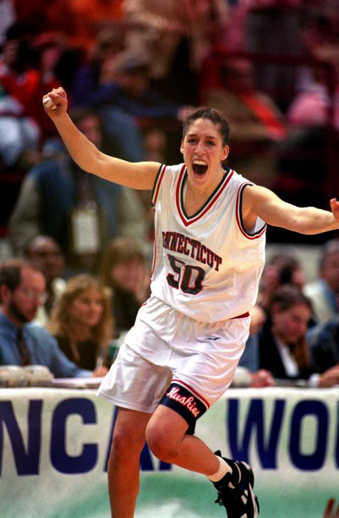 1990-91 team built foundation for UConn women's greatness