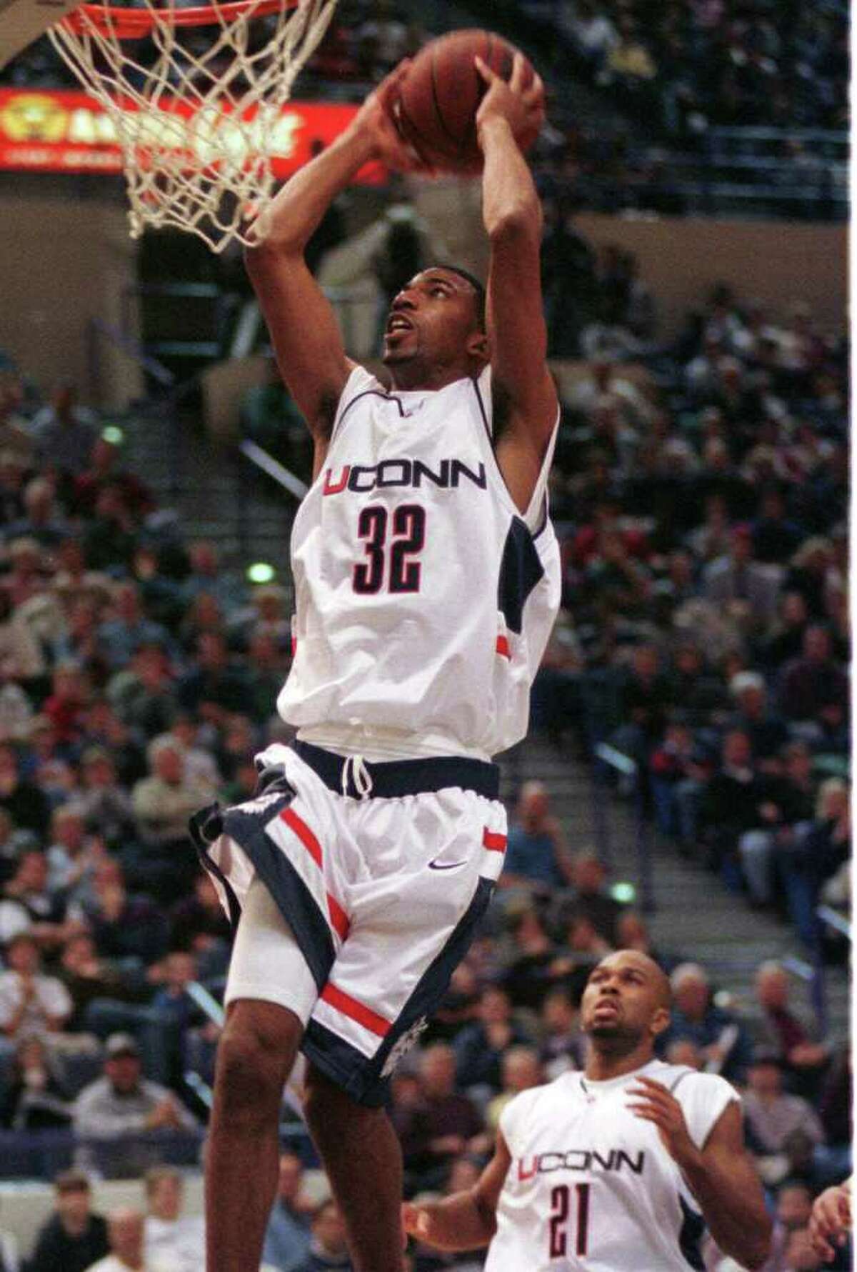 Top 10 UConn men's basketball players of all time