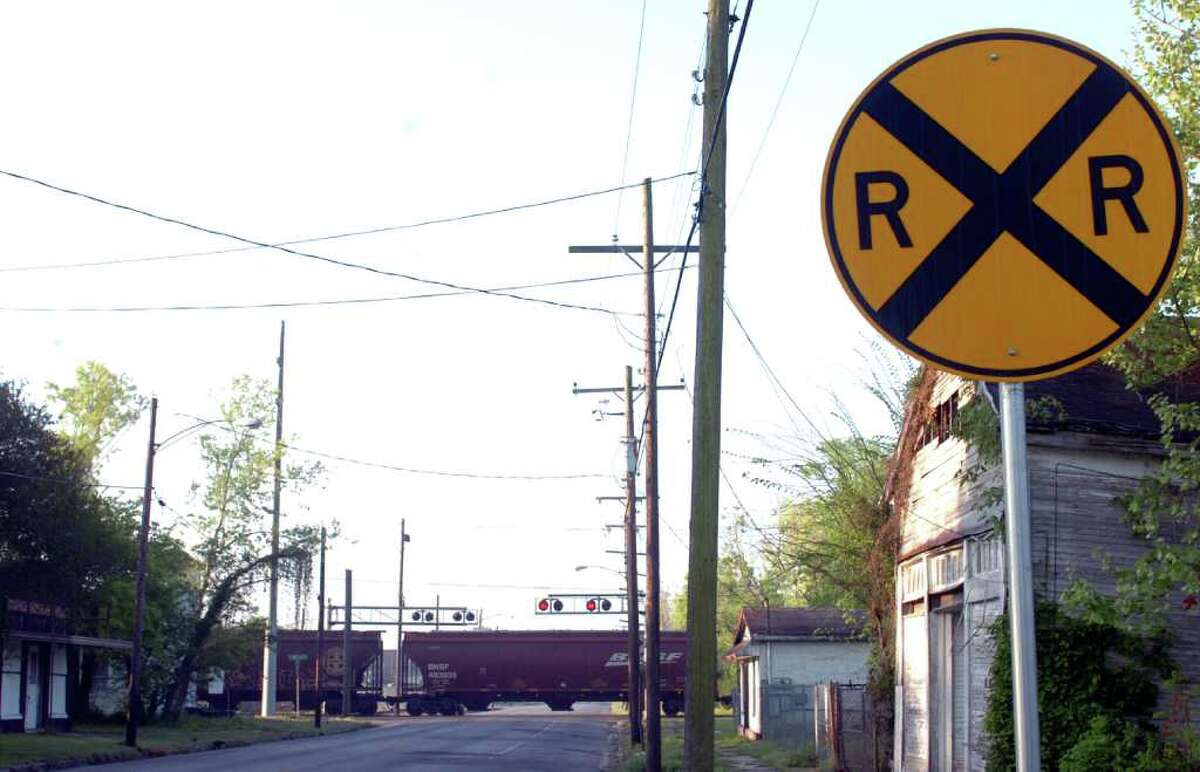 Trafficblocking trains still a legal enigma