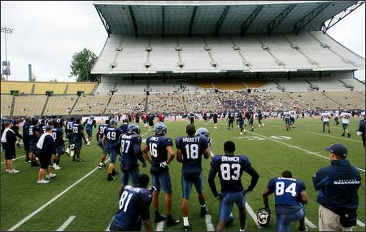 Seahawks Drop Husky Stadium Option