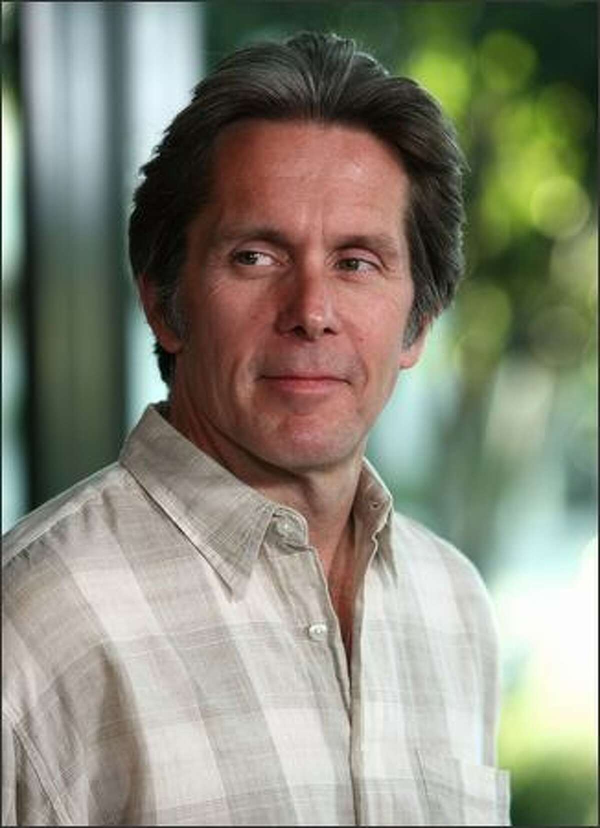 Next photo of Gary Cole