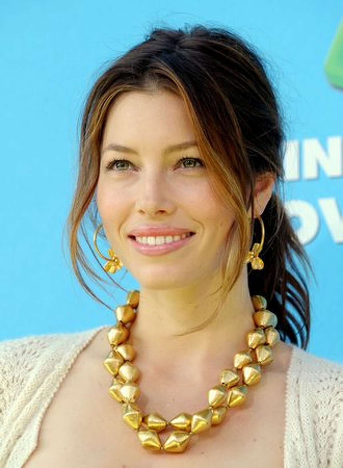 Actress Jessica Biel arrives at the premiere of Sony Pictures' "Planet 51" at the Village Theater in Los Angeles, California.