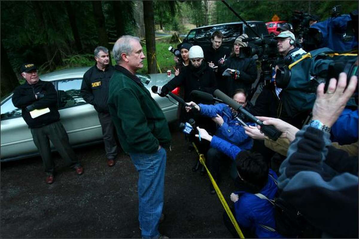 Judge No death penalty for suspects in '07 Carnation massacre