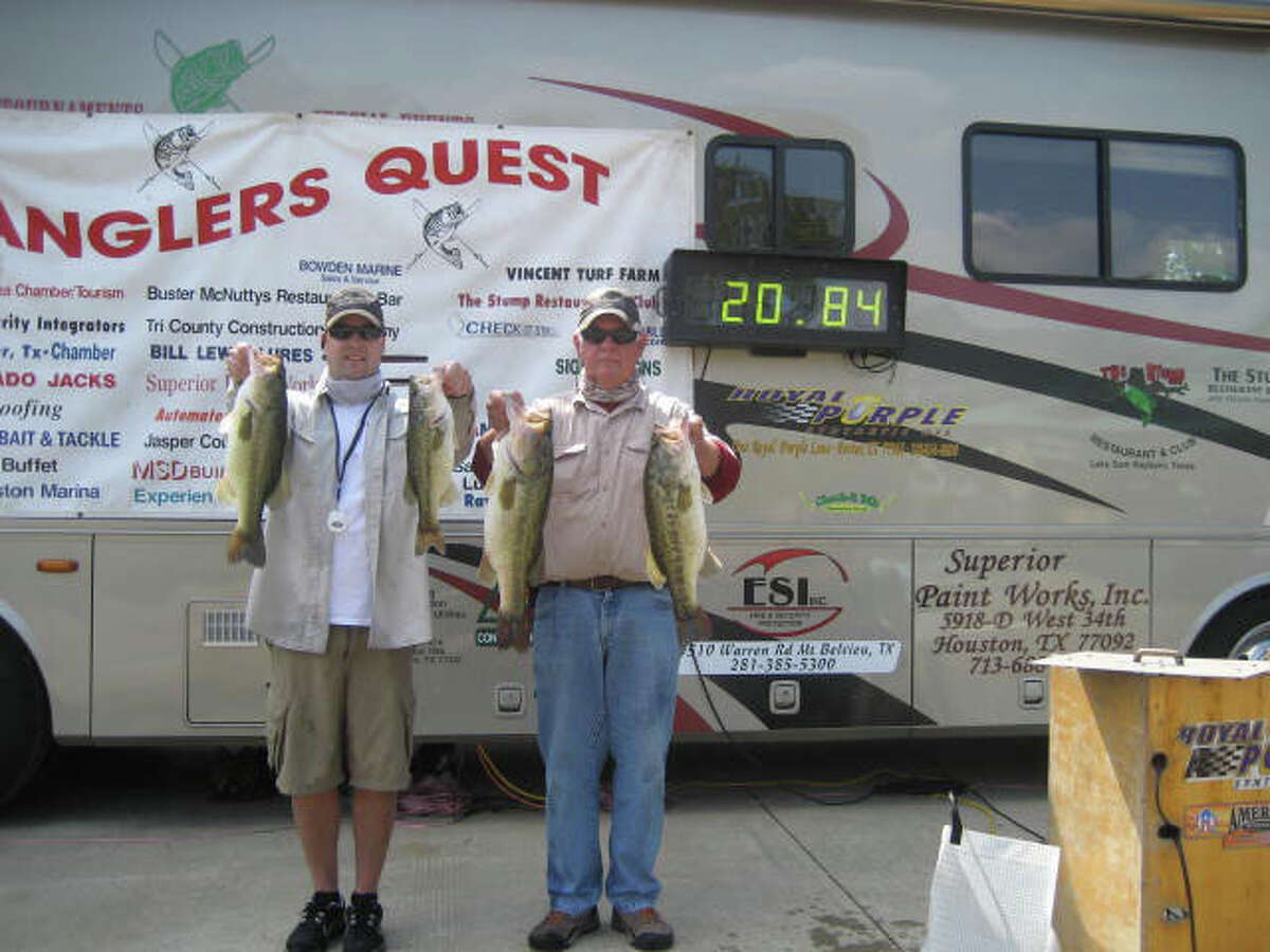 Charles Bebber & Keith Caka WIN!! Anglers Quest Rayburn Saturday 1st