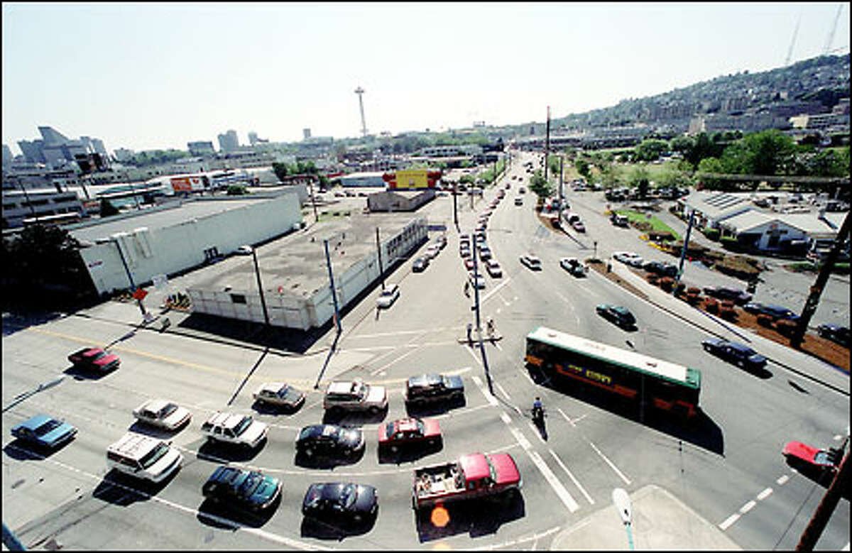 The area that might be served by streetcars would include Valley Street, shown here looking to the west. Lake Union is to the right, out of the picture.