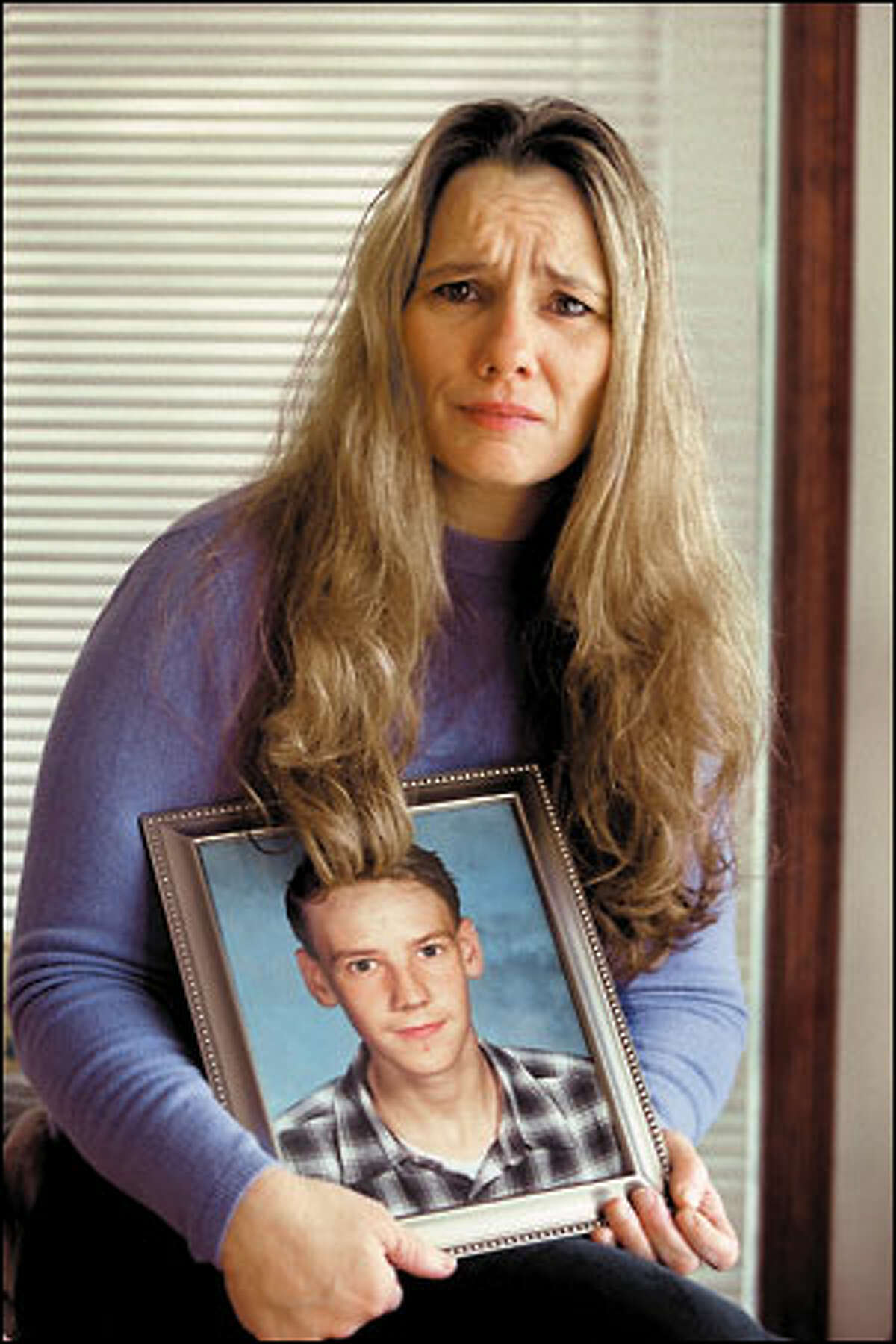 Daily News Gallery 11/9/2001