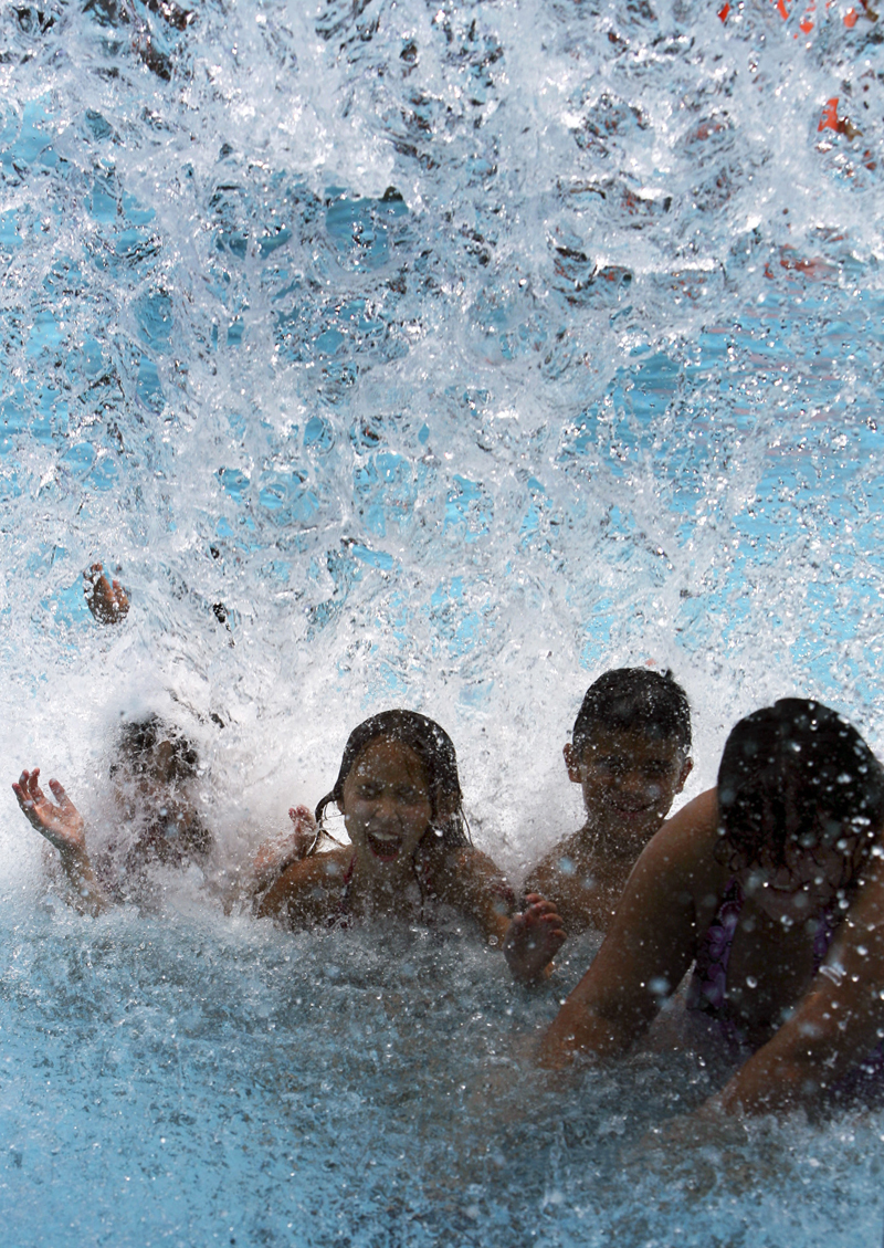 Splashtown reopens this weekend