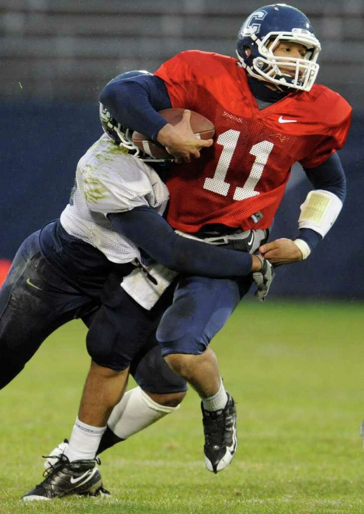 UConn s 3 QBs All Feel As If They Have A Chance To Start