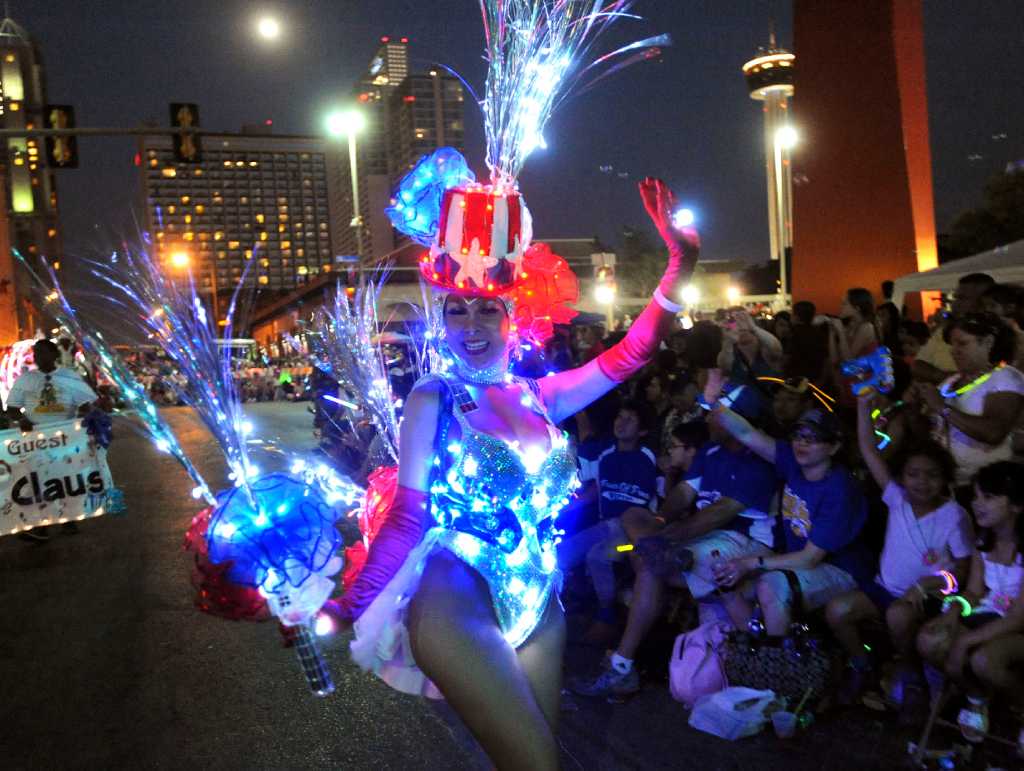 City could ban smoking at two Fiesta parades