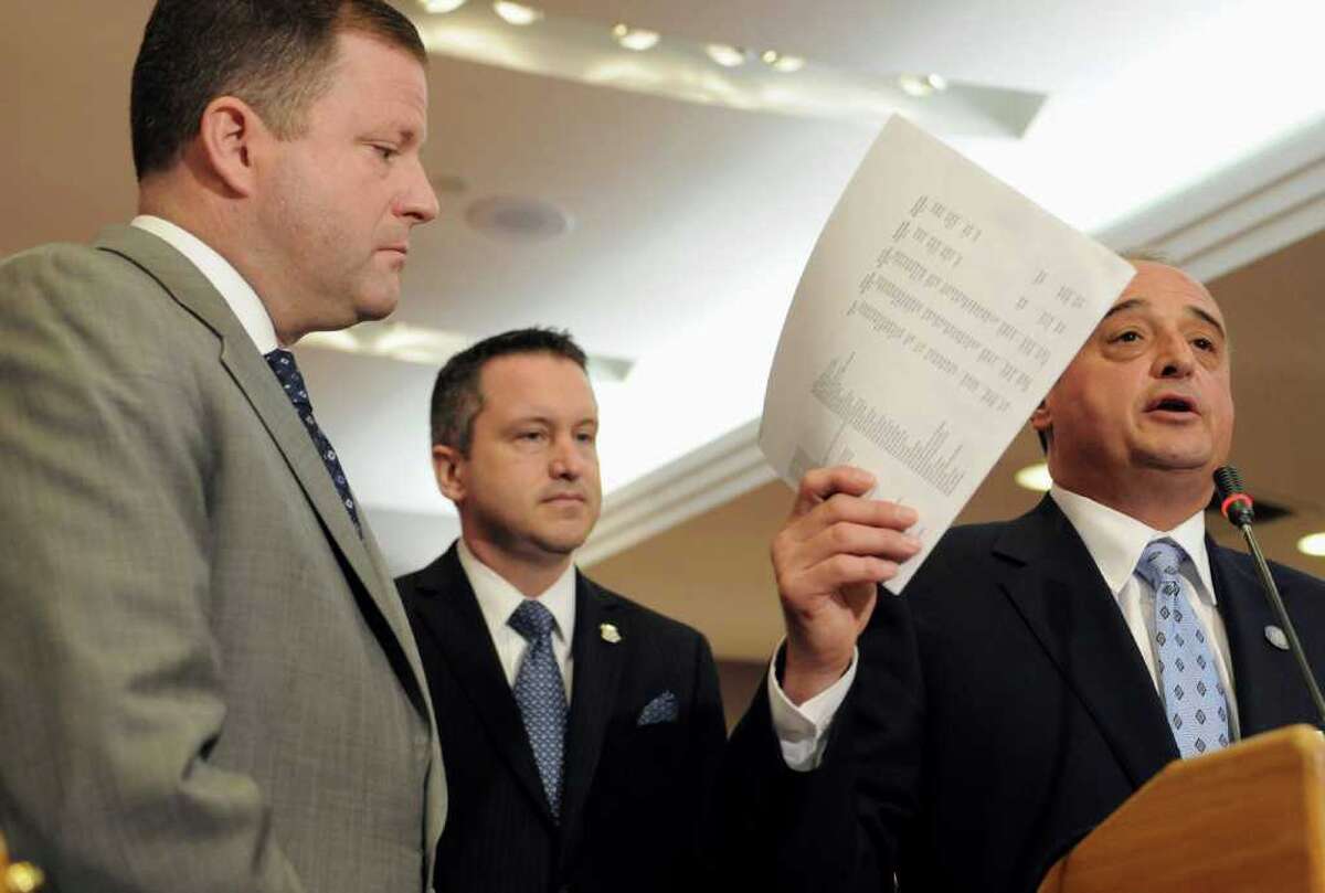 GOP budget no new taxes, cut state's workforce