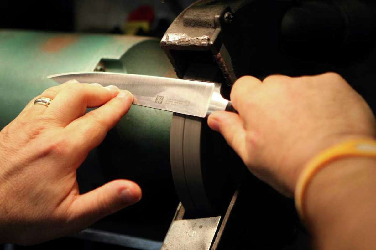 Tips for choosing and maintaining good knives