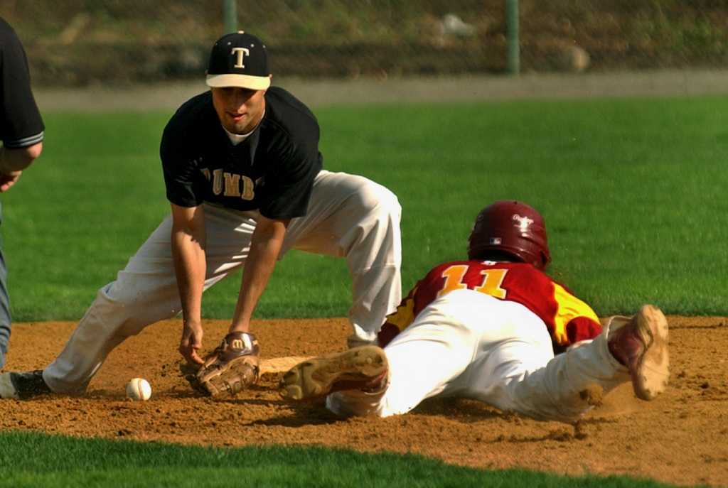 St Joseph Baseball Tops Trumbull Stays Perfect st-joseph-baseball-tops-trumbull-stays-perfect