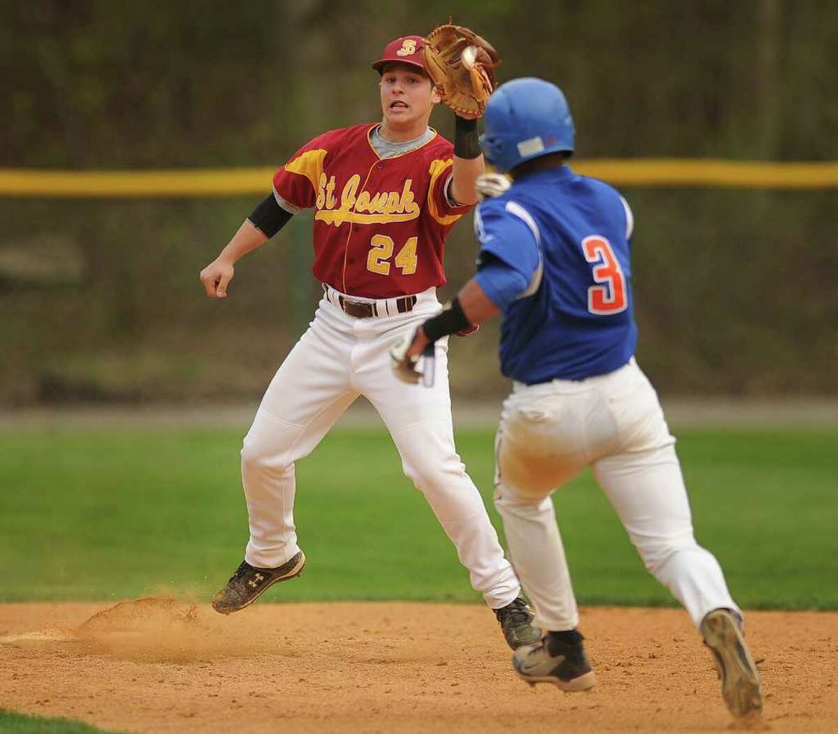 Monday's high school baseball roundup: St. Joseph rallies to stay unbeaten