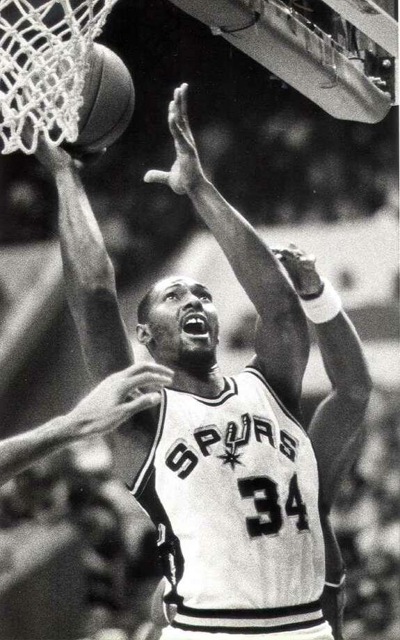 Former Spurs star Mitchell dies of cancer - San Antonio Express-News