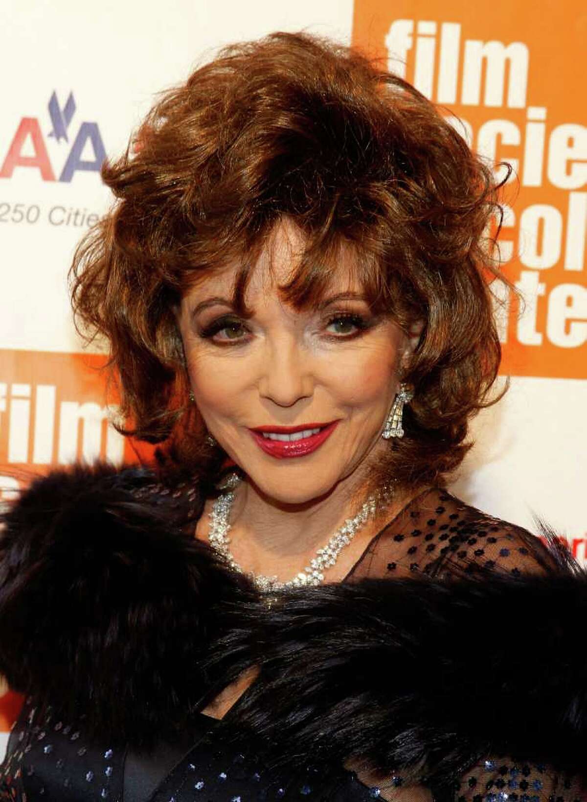 NEW YORK, NY - MAY 02: Actress Joan Collins attends The Film Society of Lincoln Center's presentation of the 38th Annual Chaplin Award at Alice Tully Hall on May 2, 2011 in New York City. (Photo by Mark Von Holden/Getty Images) *** Local Caption *** Joan Collins;
