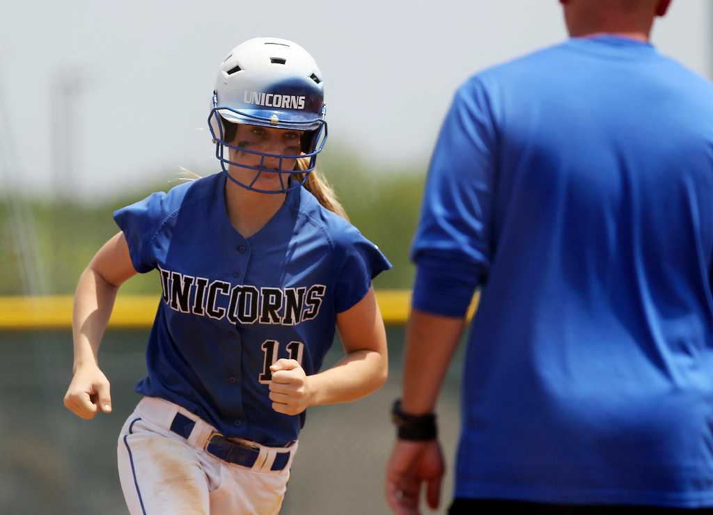 New Braunfels vs. East Central softball