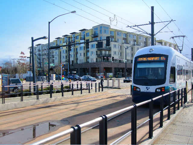 Link light rail under $2.4 billion after contract dispute ends