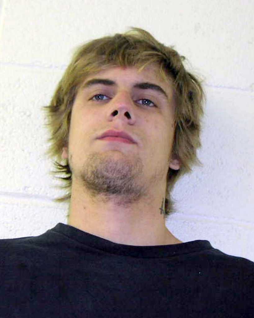 Police charge New Milford man with Subway robbery