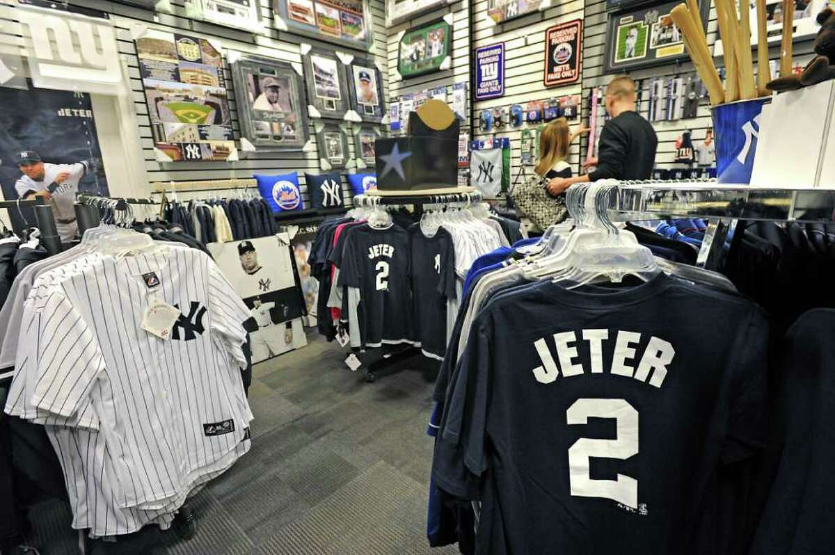 Derek Jeter Jersey, Derek Jeter Memorabilia, The Captain Merchandise