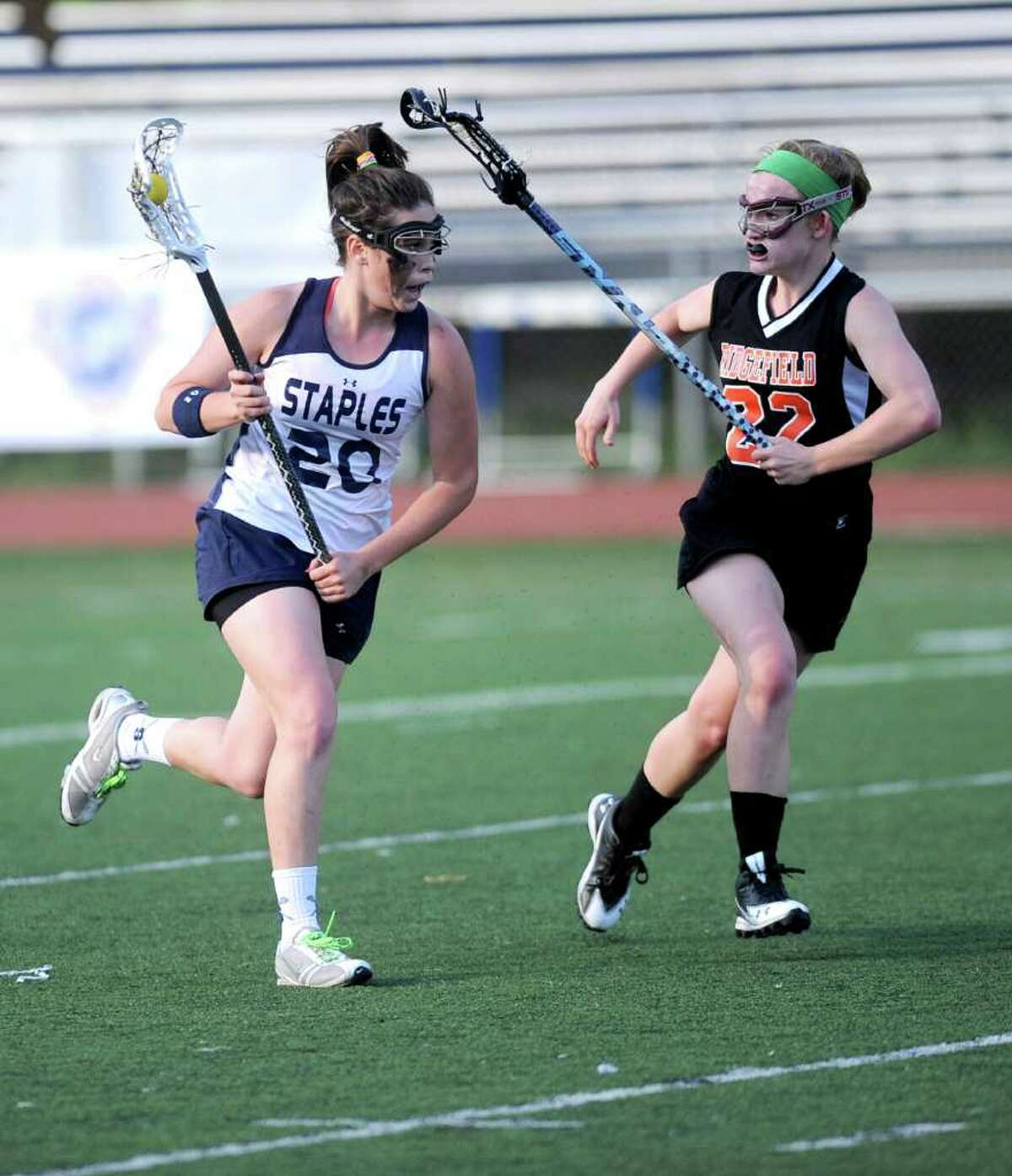 Staples girls lacrosse holds off Ridgefield