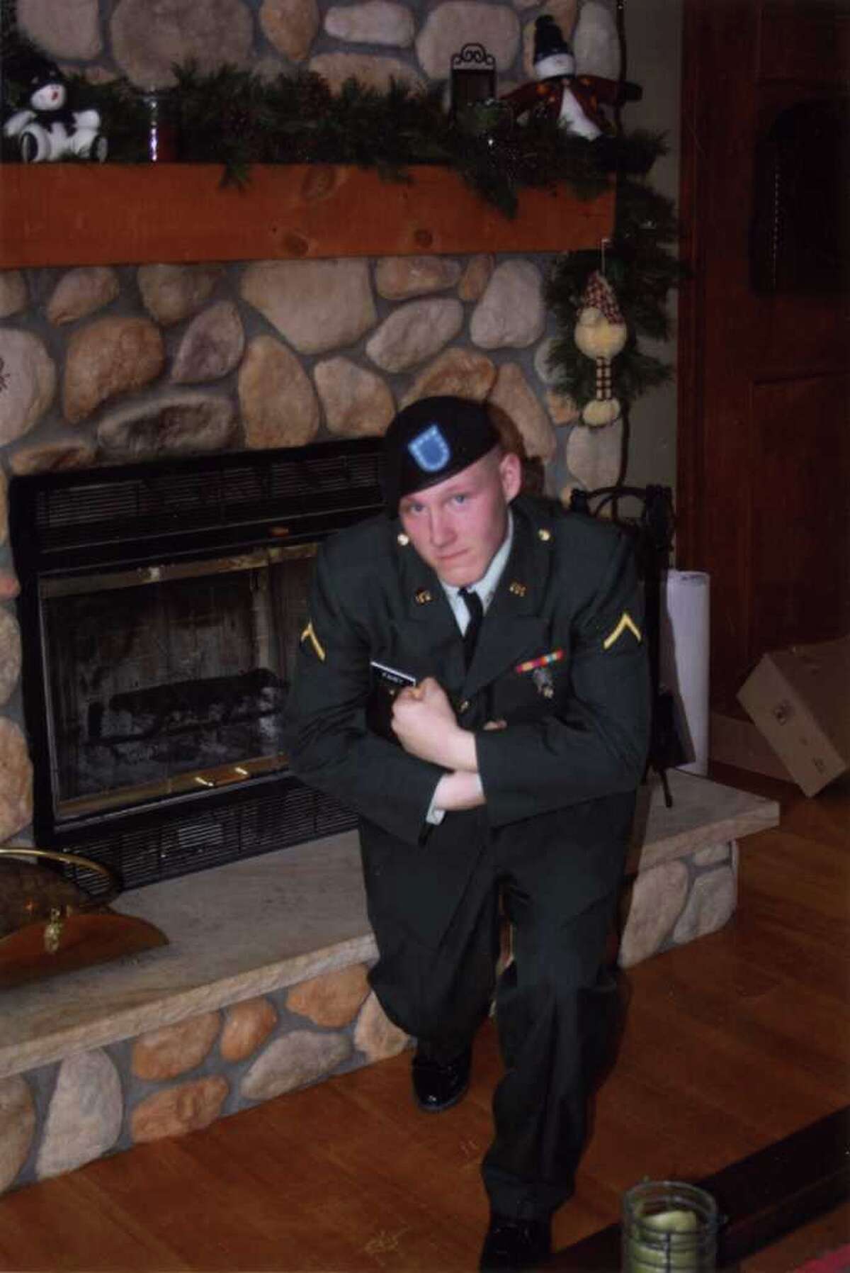 Sgt Fahey Connecticut Fired - f99u4mm